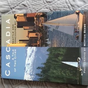 Cascadia. Seattle and Vancouver BC Coffee Table book